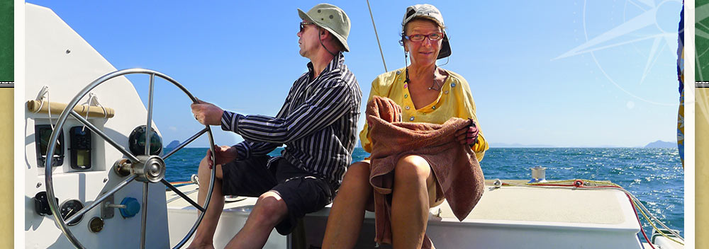 1-T38-couple-sailing